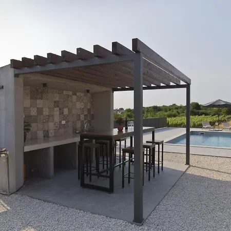 In With Private Pool Вилла *