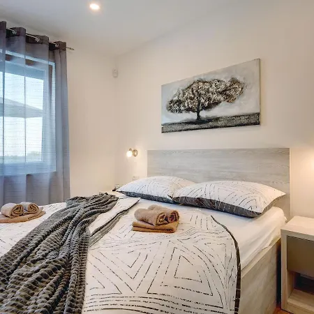 In With Private Pool Вилла *